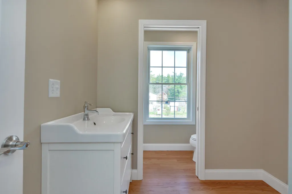 10 Spicket Lane Salem NH 03079