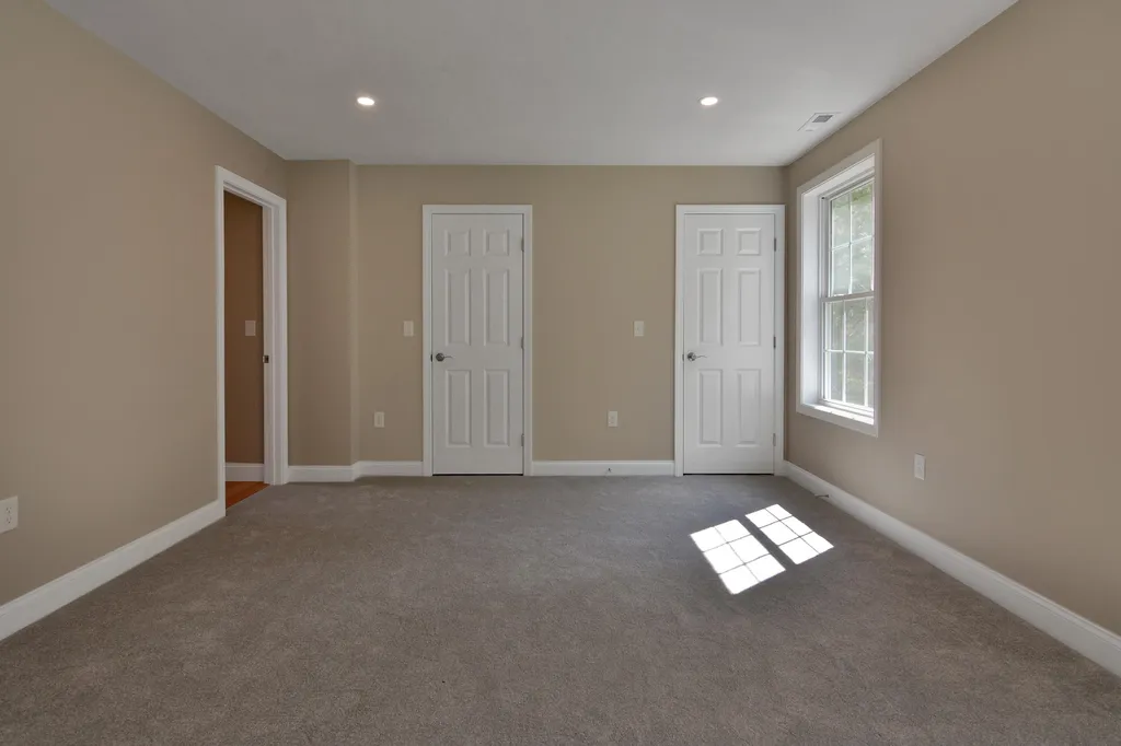 10 Spicket Lane Salem NH 03079