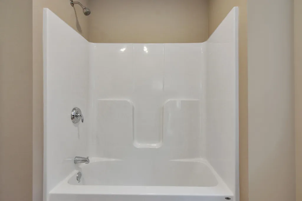 10 Spicket Lane Salem NH 03079