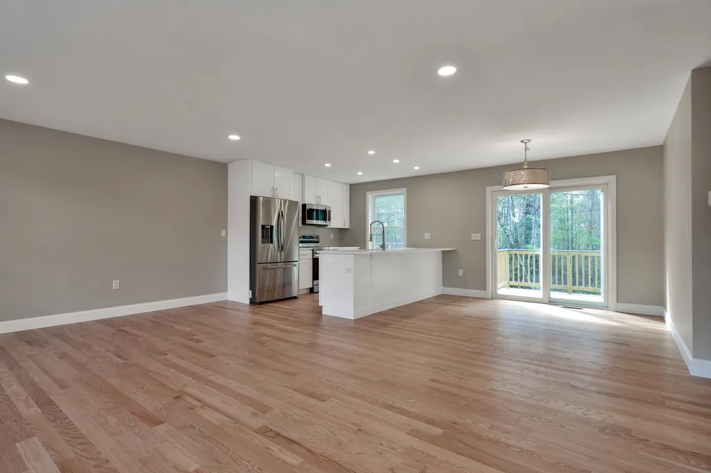 10 Spicket Lane Salem NH 03079