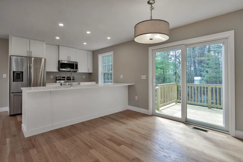 10 Spicket Lane Salem NH 03079