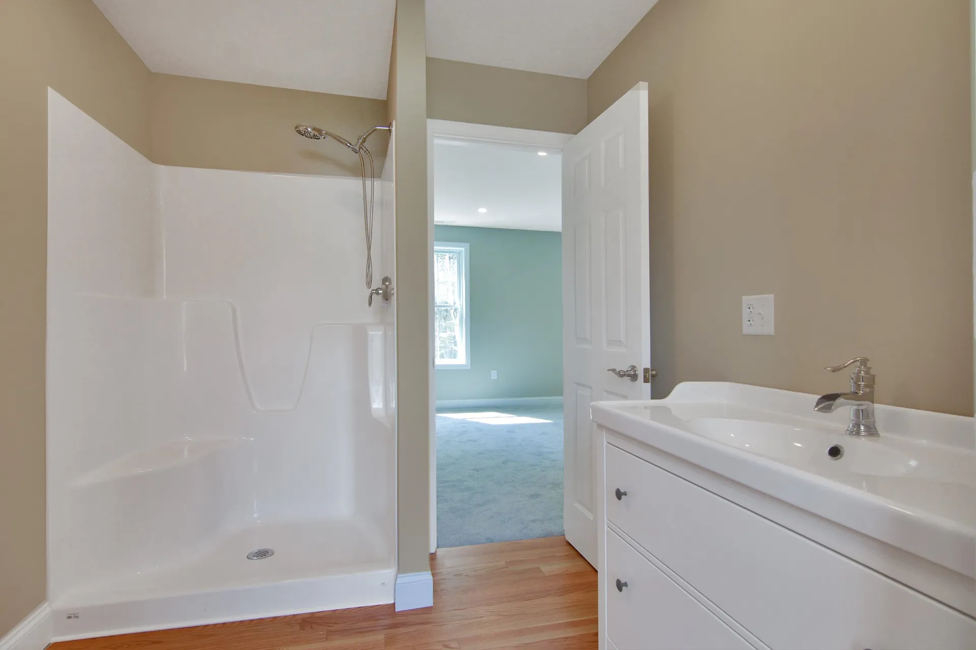 10 Spicket Lane Salem NH 03079