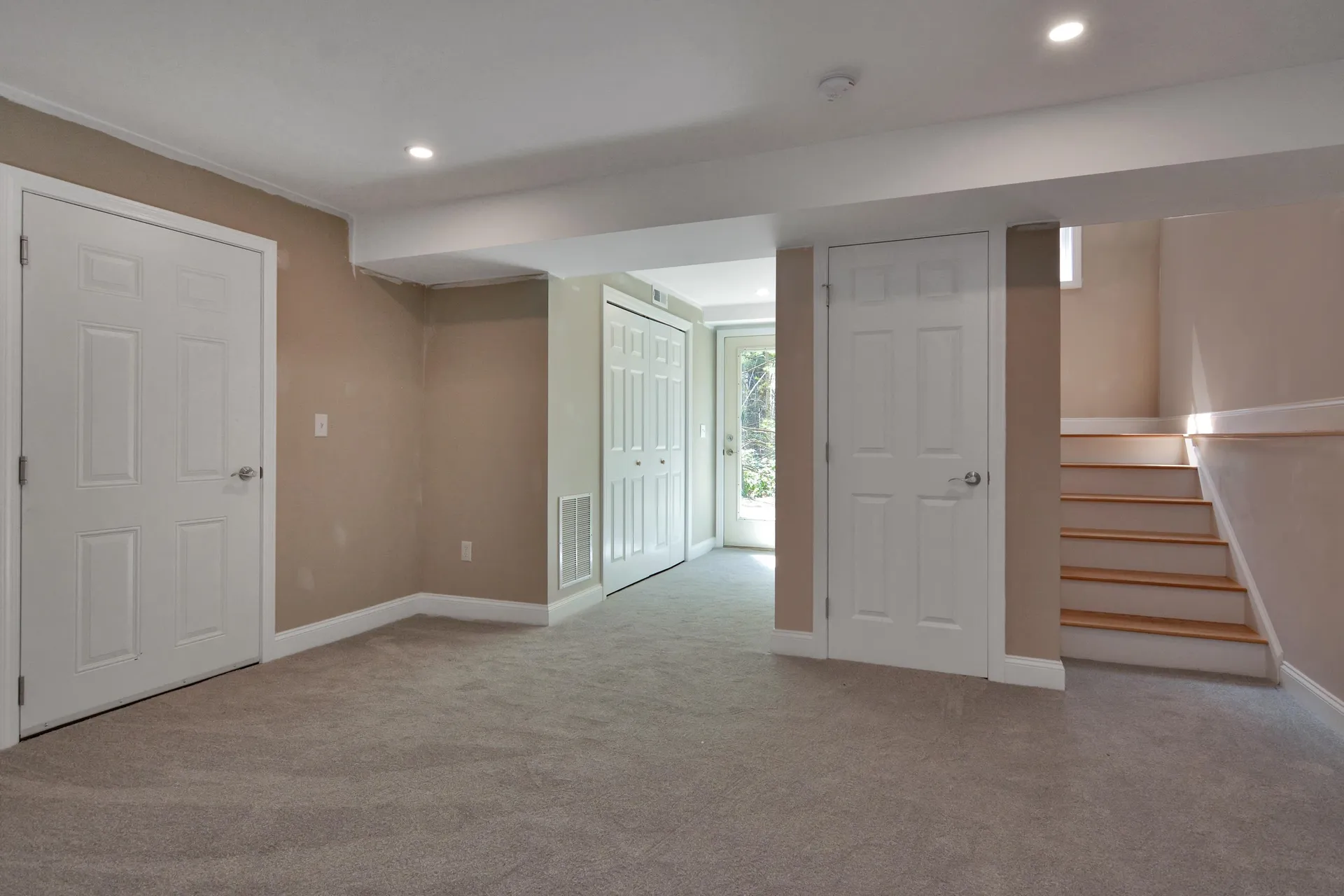 10 Spicket Lane Salem NH 03079