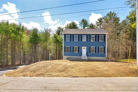 10 Spicket Lane Salem NH 03079