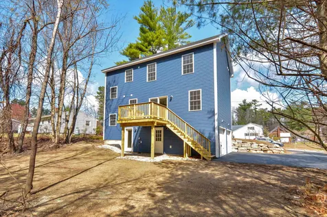 10 Spicket Lane Salem NH 03079