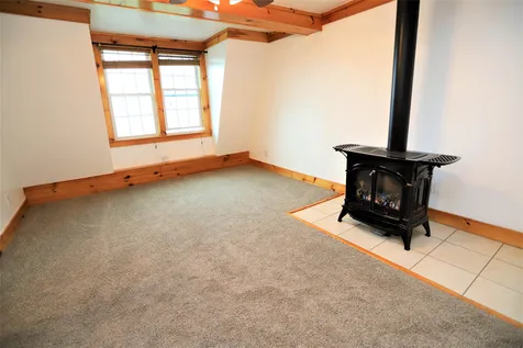 2637 Farrar Road Newport Town VT 05857