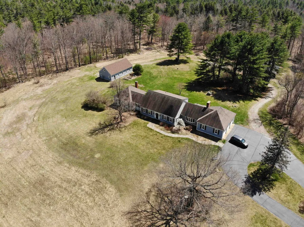 165 Baptist Road Canterbury NH 03224