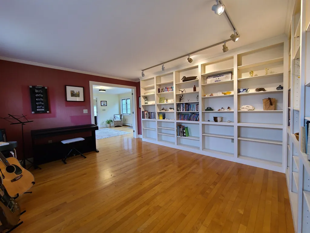 165 Baptist Road Canterbury NH 03224