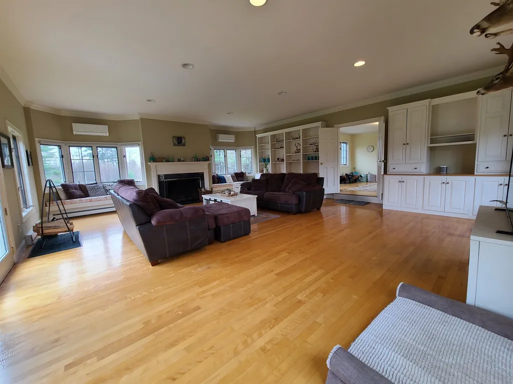 165 Baptist Road Canterbury NH 03224