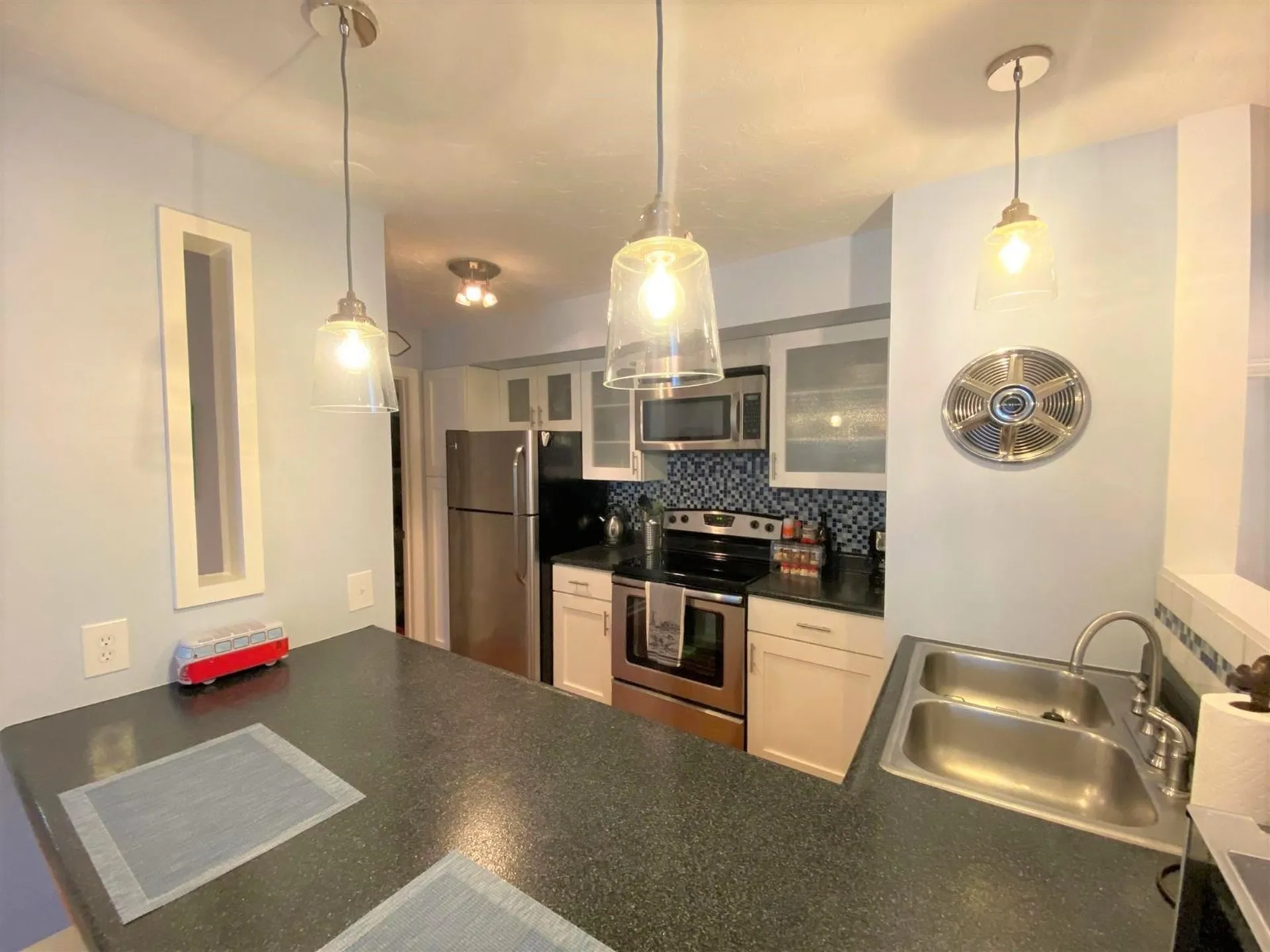 30 Wolf Road Lebanon NH 03766