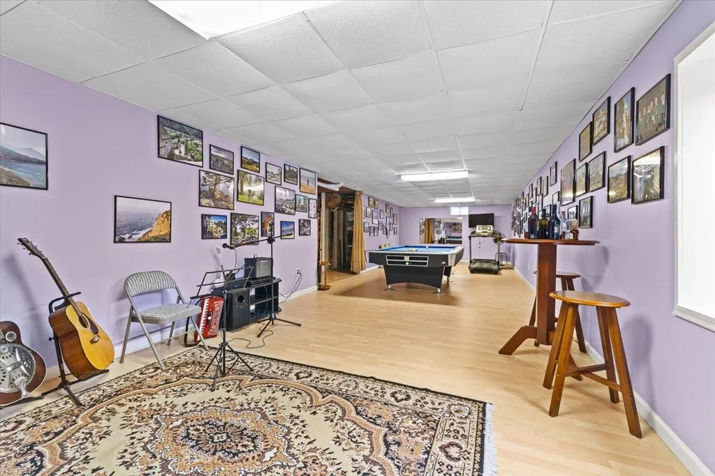 9 Catkin Drive South Burlington VT 05403