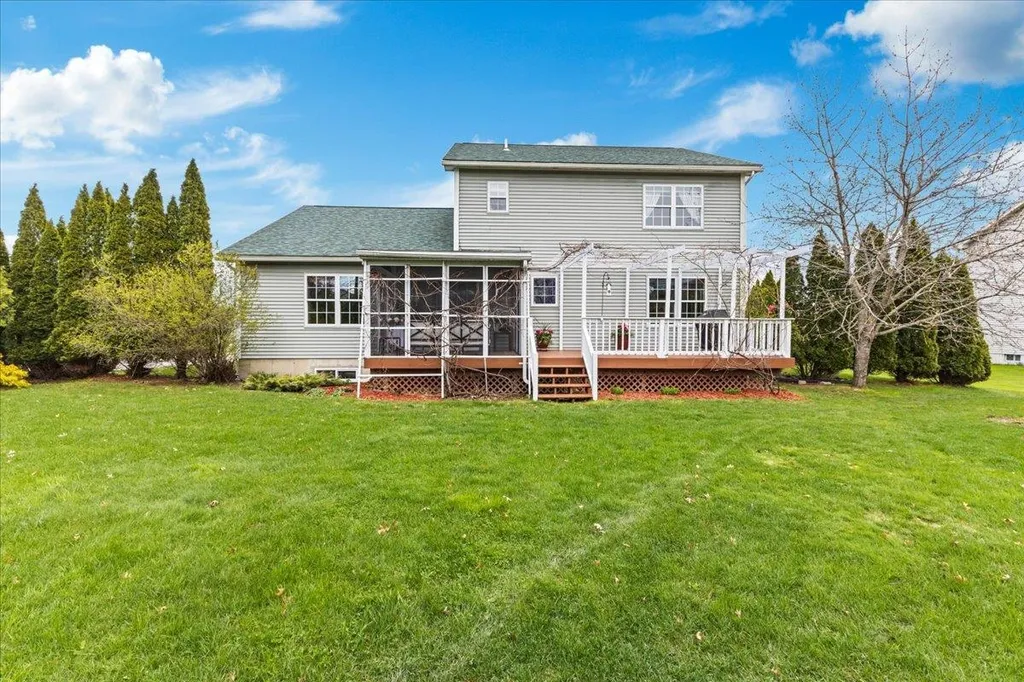 9 Catkin Drive South Burlington VT 05403