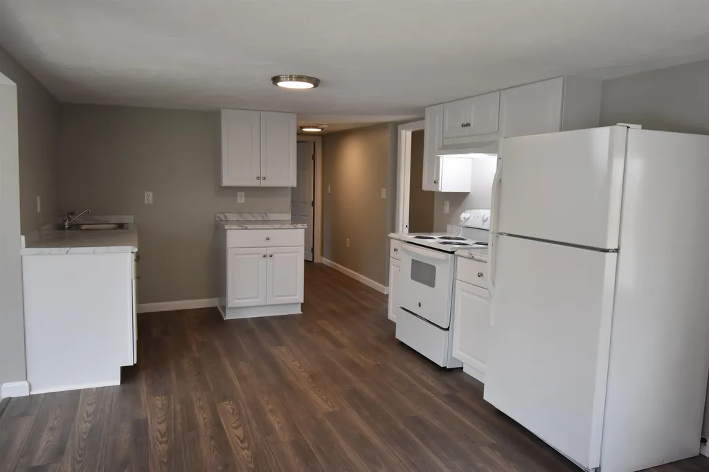 5 Baker Street Boscawen NH 03303