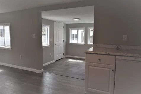 5 Baker Street Boscawen NH 03303