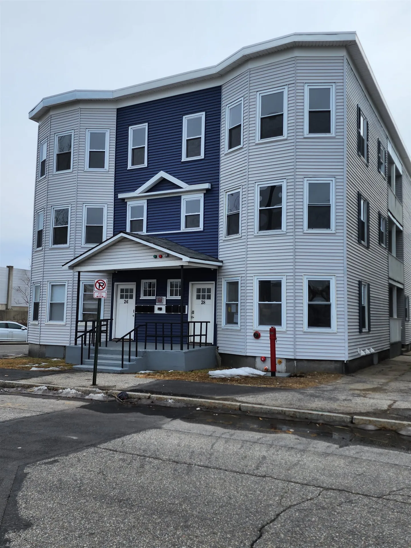 28 School Street Manchester NH 03102