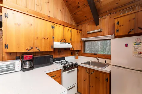 89 North Pines Road Conway NH 03813
