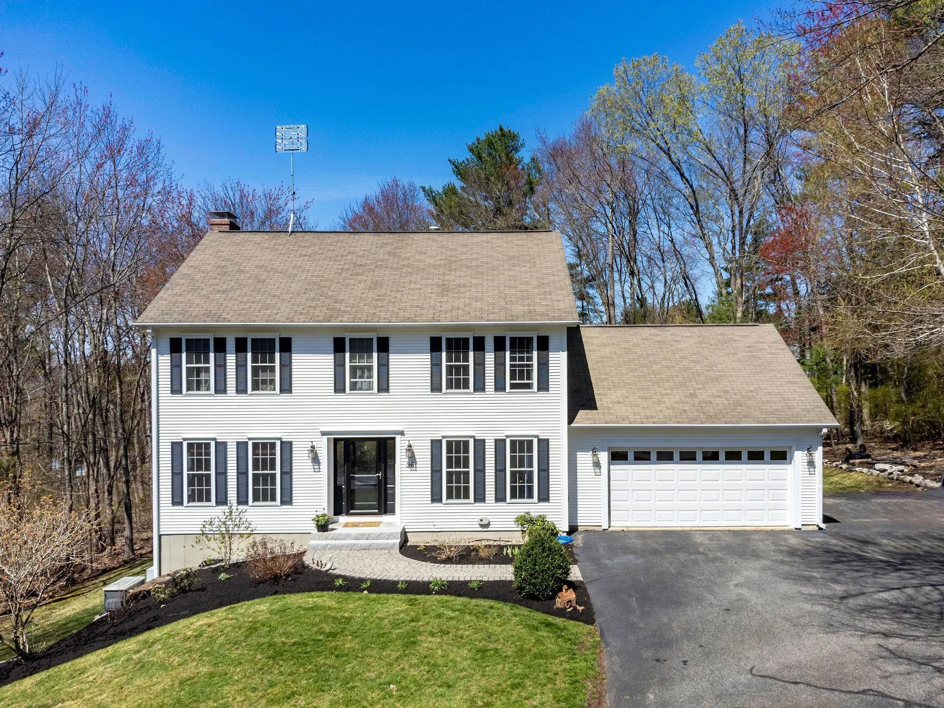 36 Browning Avenue Nashua NH 03062