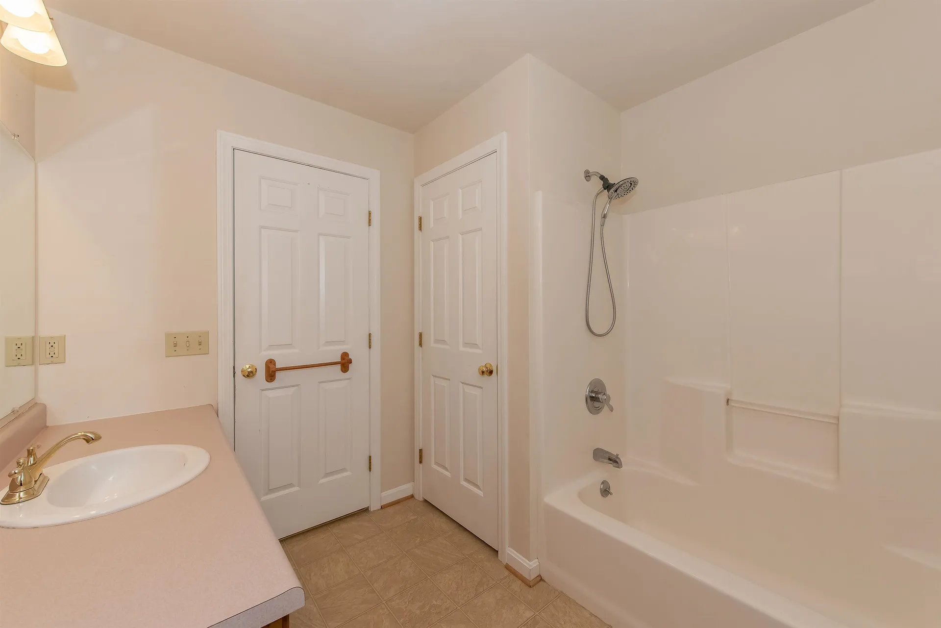 12 Fox Ridge Road Epping NH 03042