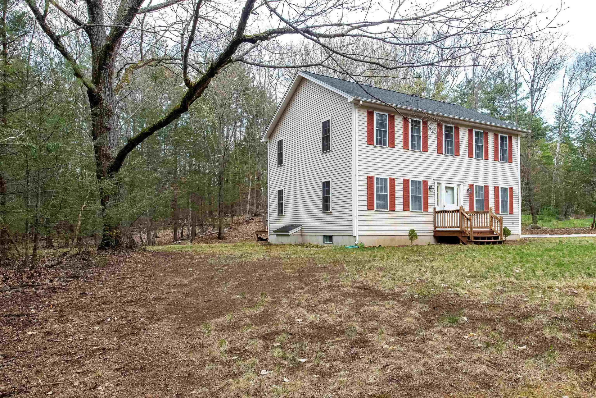 12 Fox Ridge Road Epping NH 03042