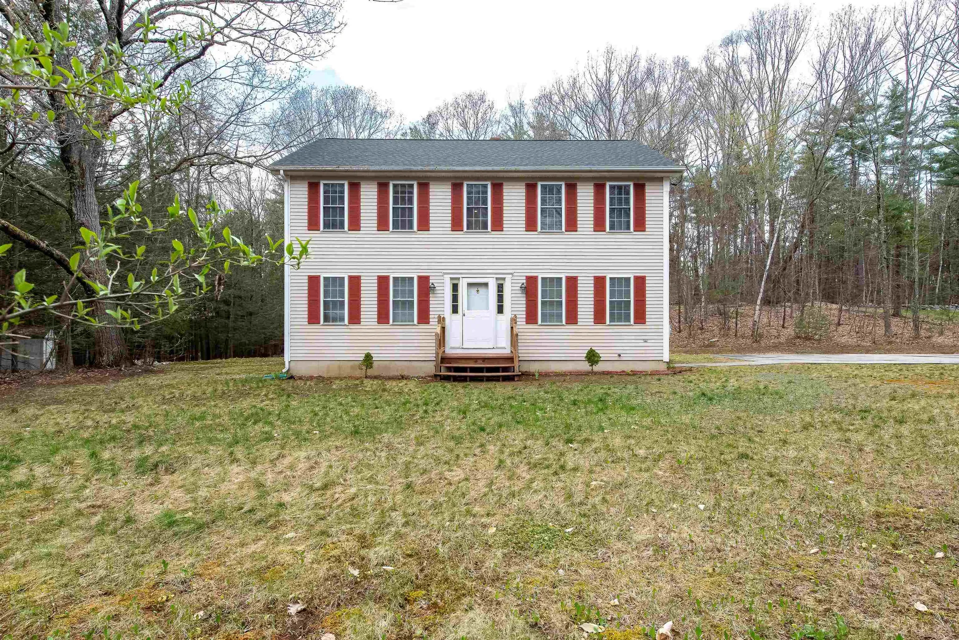 12 Fox Ridge Road Epping NH 03042