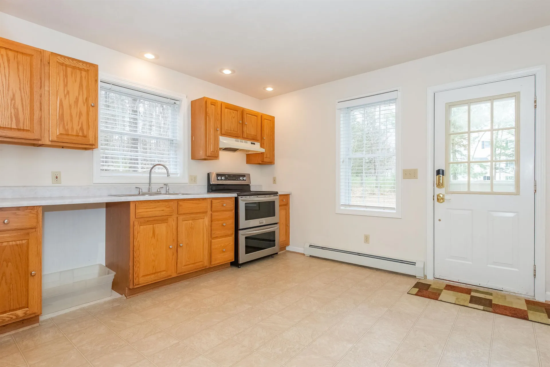 12 Fox Ridge Road Epping NH 03042