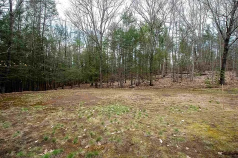 12 Fox Ridge Road Epping NH 03042