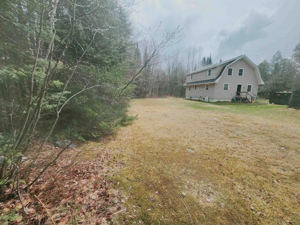 376 Old East Road Whitefield NH 03598