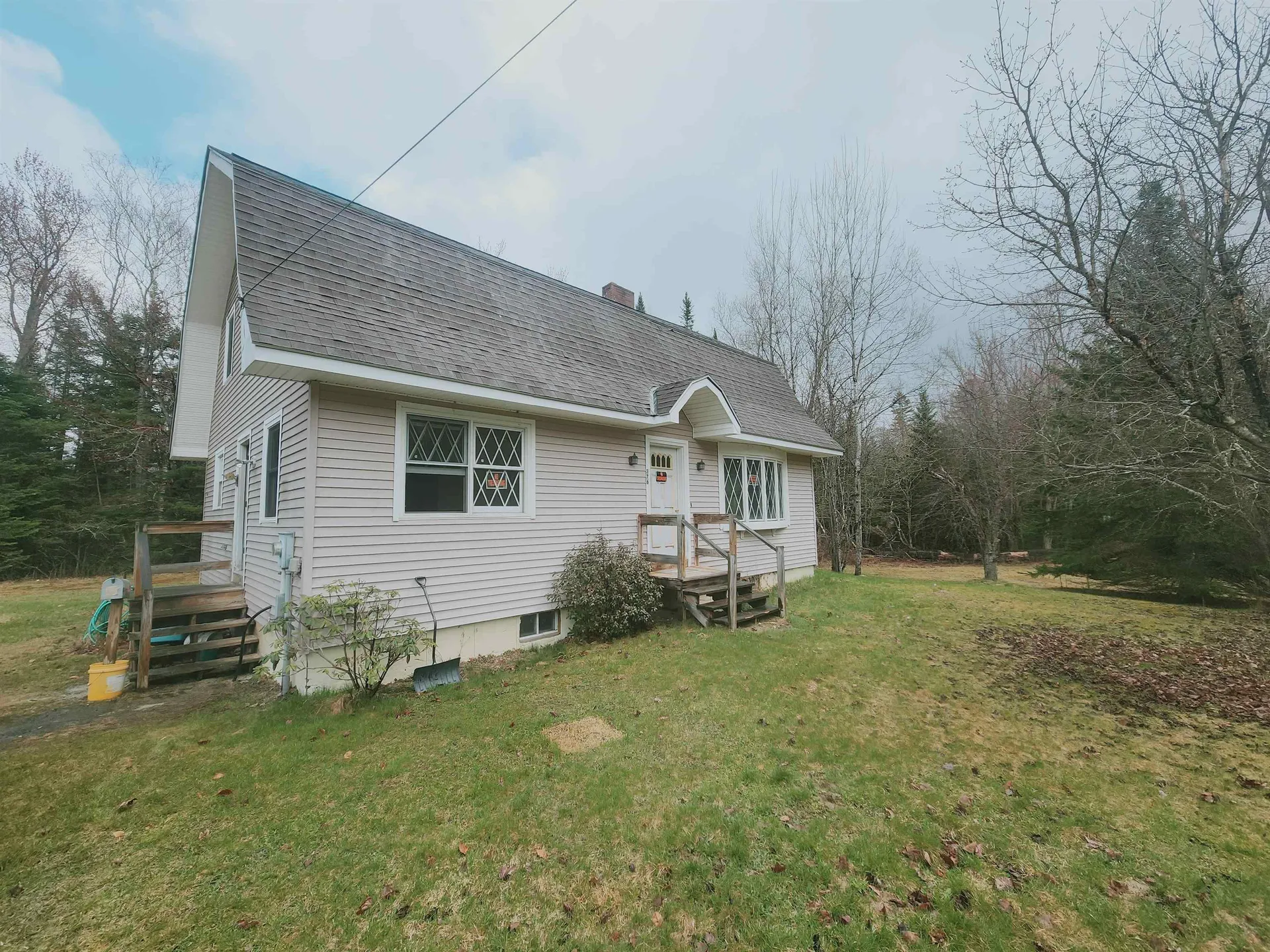 376 Old East Road Whitefield NH 03598