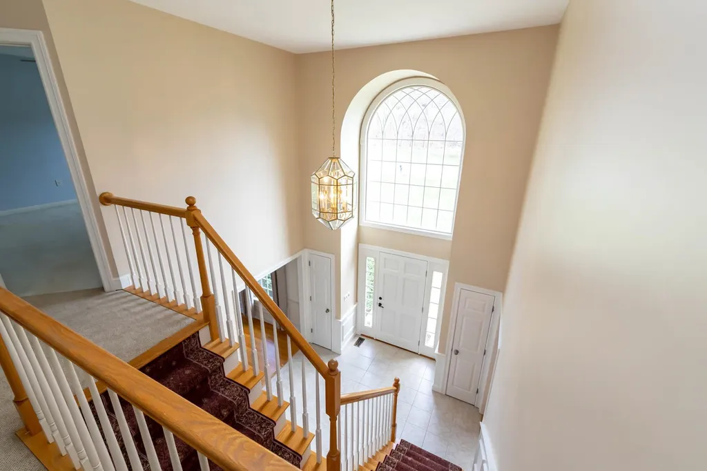 18 Bedros Street Windham NH 03087