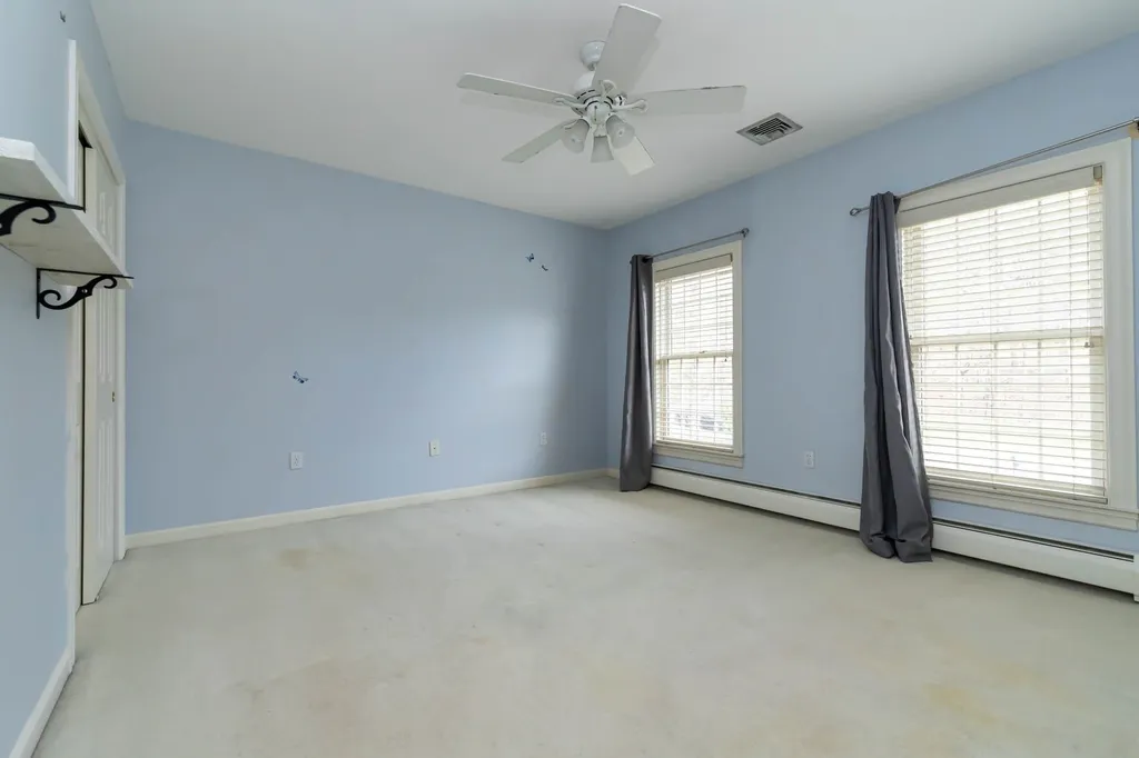 18 Bedros Street Windham NH 03087