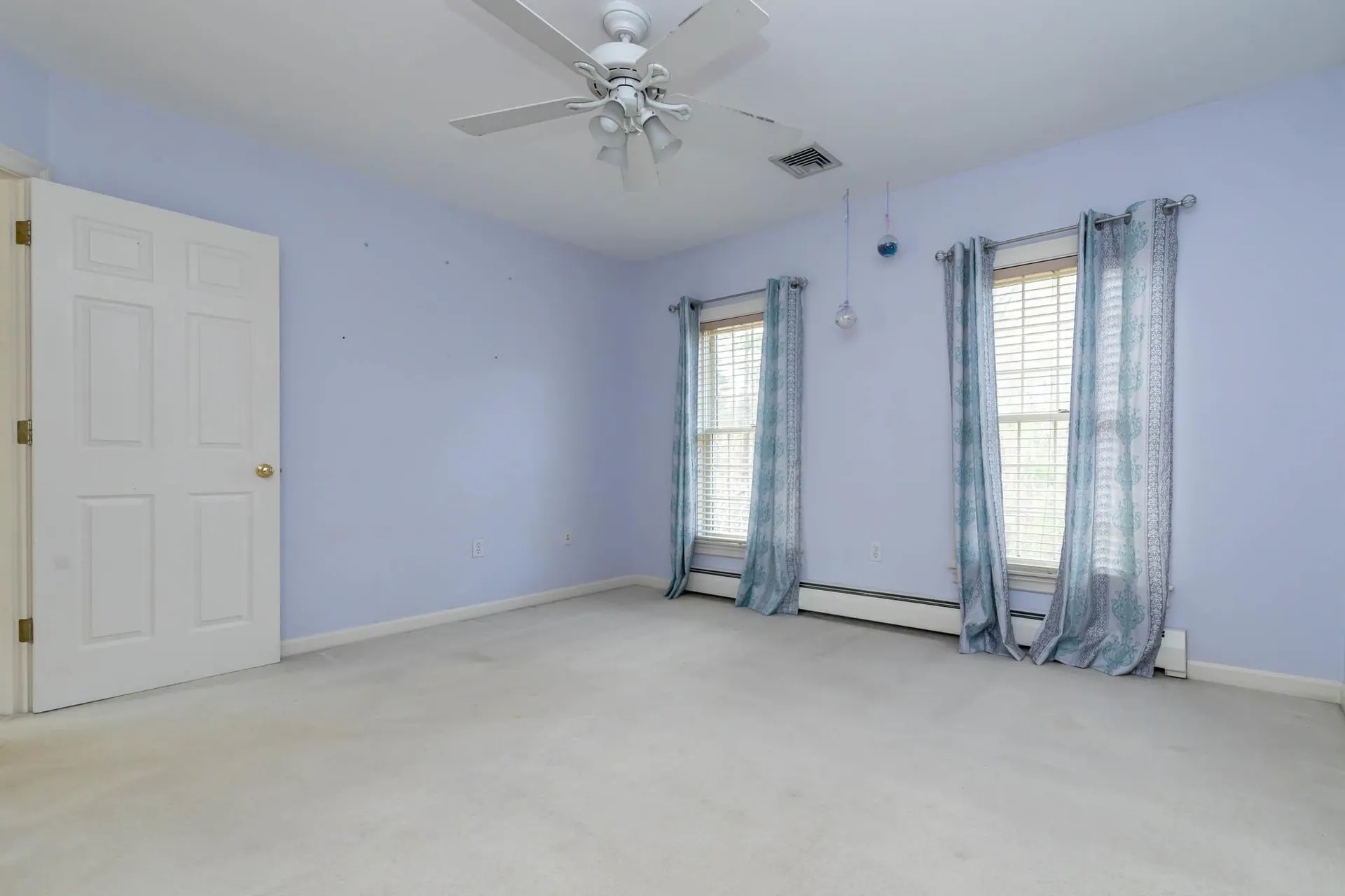 18 Bedros Street Windham NH 03087