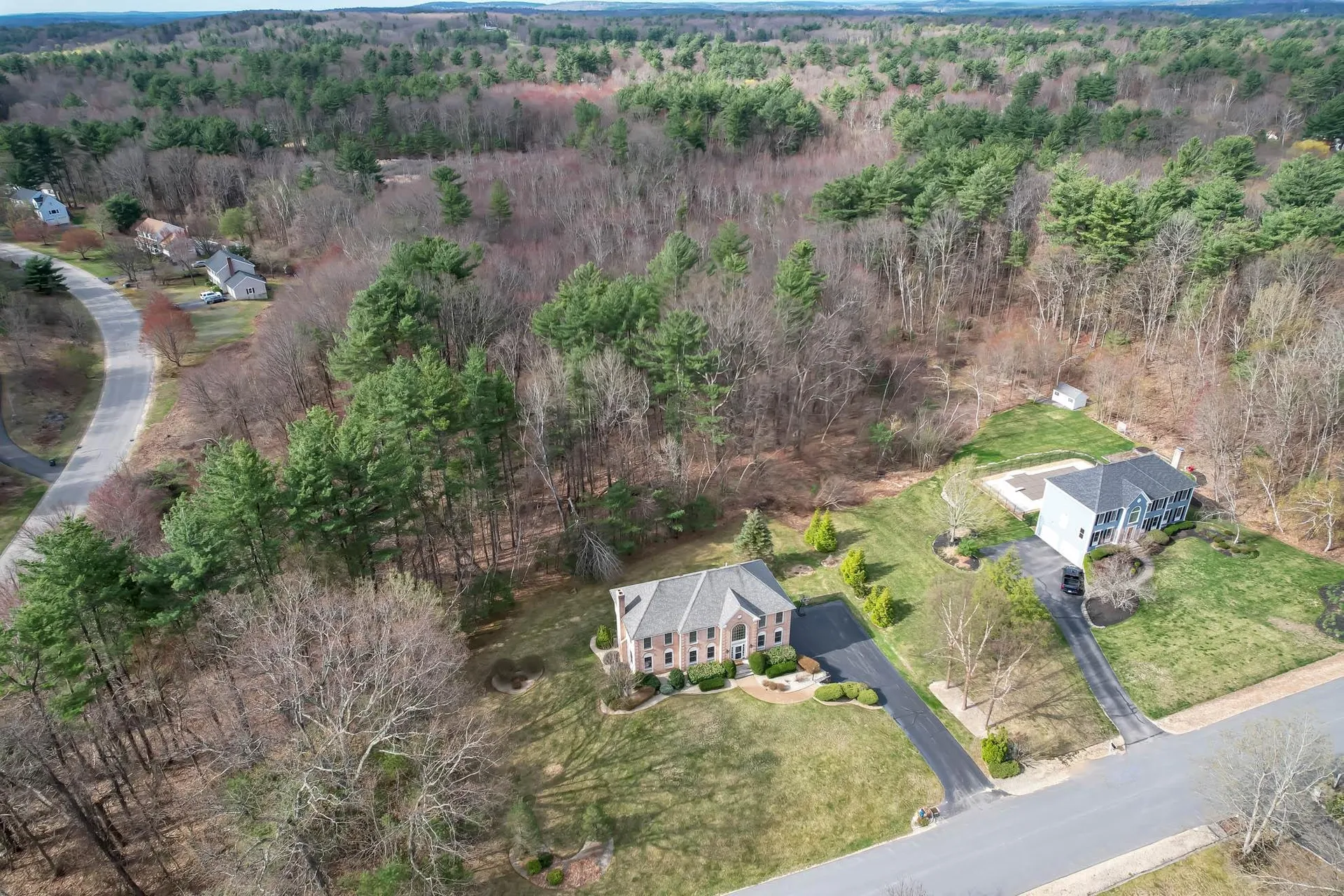 18 Bedros Street Windham NH 03087