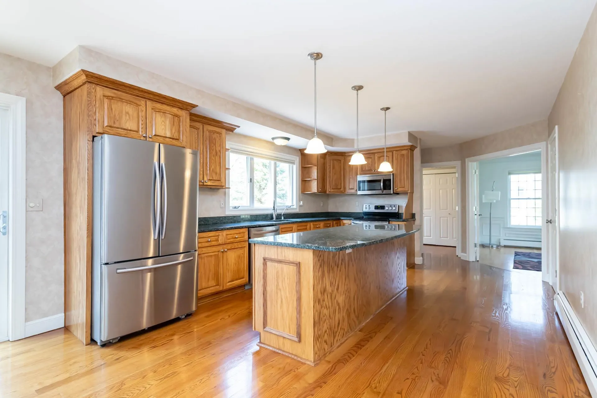 18 Bedros Street Windham NH 03087