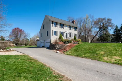 11 Adams Pond Road Derry NH 03038