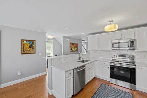 31 Village Drive Meredith NH 03253
