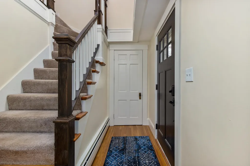 18 Brentwood Road Exeter NH 03833