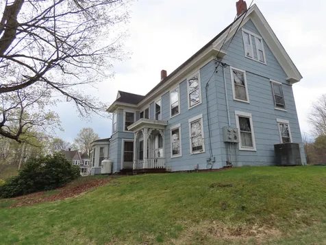 48 Grove Street Rochester NH 03868