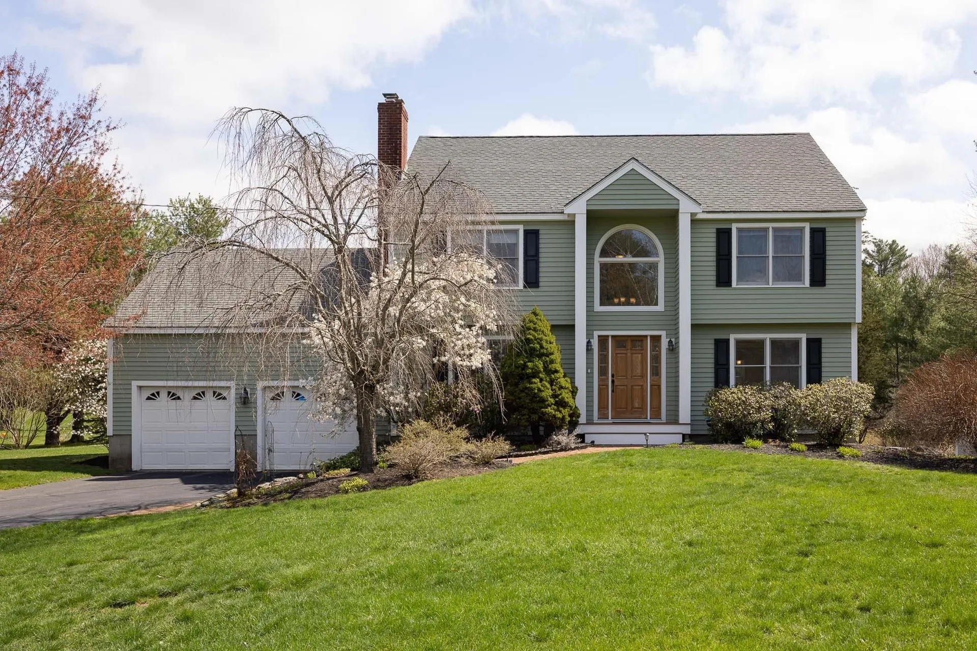 11 Muirfield Drive Stratham NH 03885