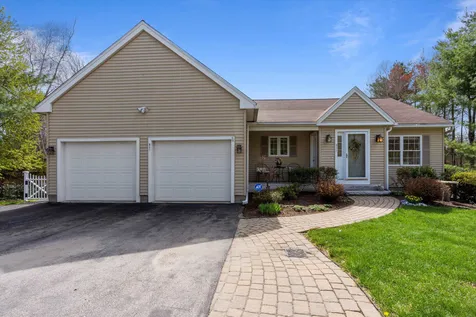 311 Brent Street Manchester NH 03103