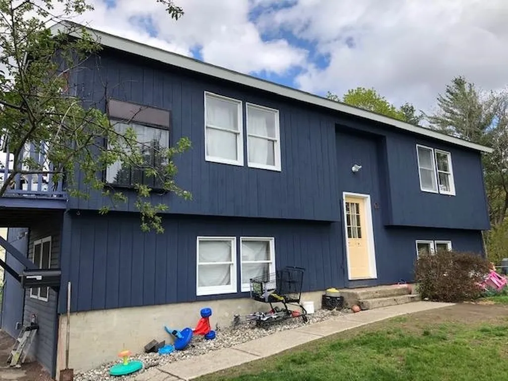 52 Liberty Street Bristol VT 05443