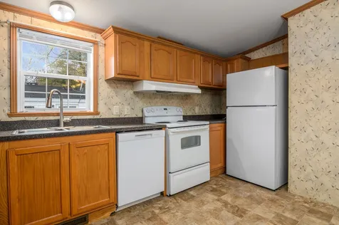 34 Amherst Road Newmarket NH 03857