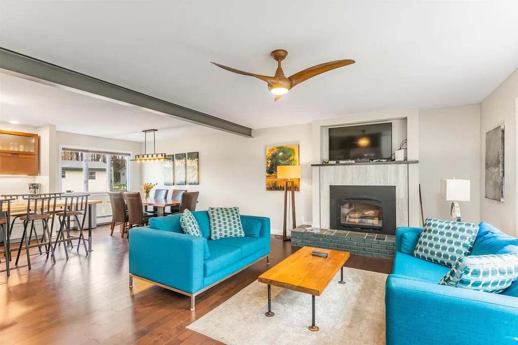 11 Briar Lane Essex VT 05452