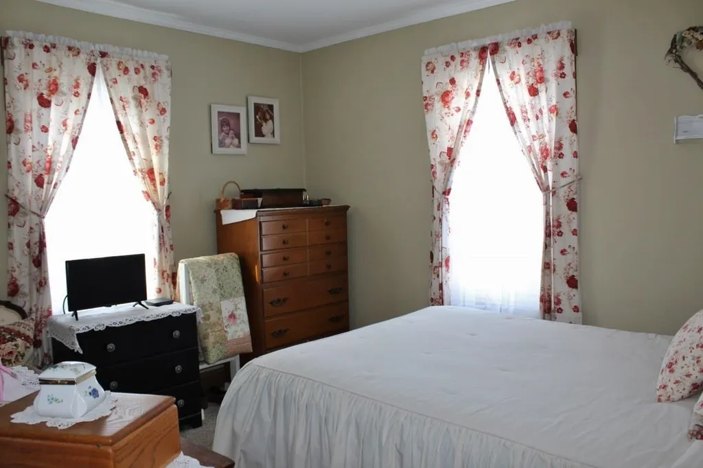 87 Kennedy Drive Windsor VT 05089