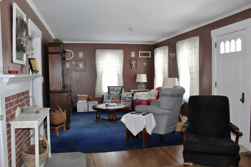 87 Kennedy Drive Windsor VT 05089