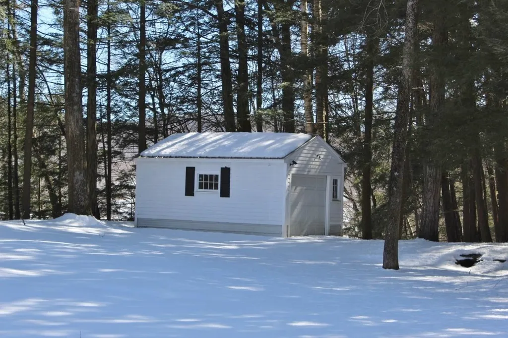 87 Kennedy Drive Windsor VT 05089