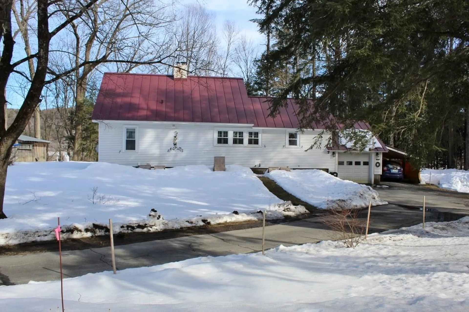 87 Kennedy Drive Windsor VT 05089