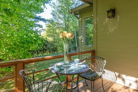 14 North Pinnacle Ridge Road Waterbury VT 05676