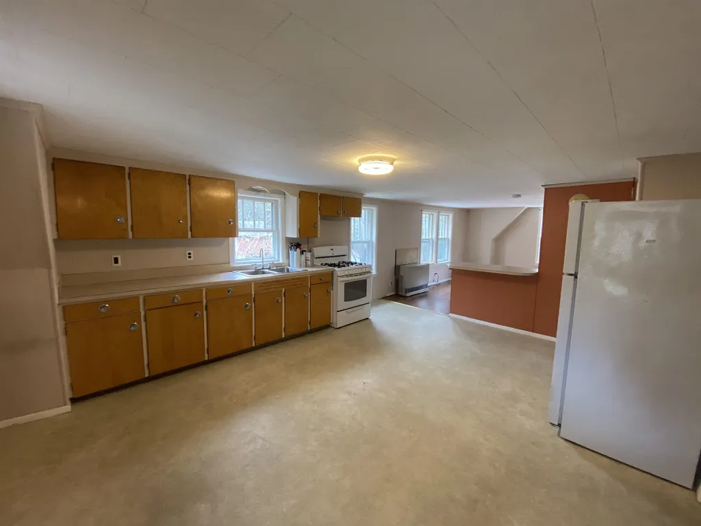 20 Talbert Street Hartford VT 05001