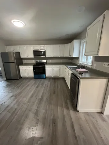 1615 Hooksett Road Hooksett NH 03106