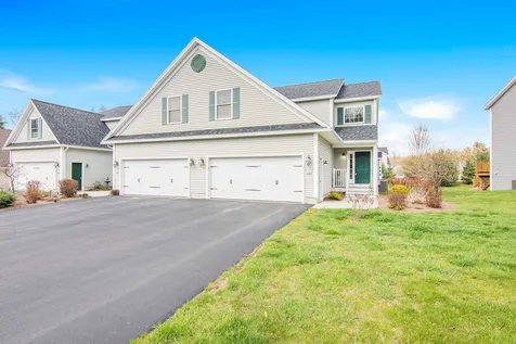 238 Fox Run Colchester VT 05446